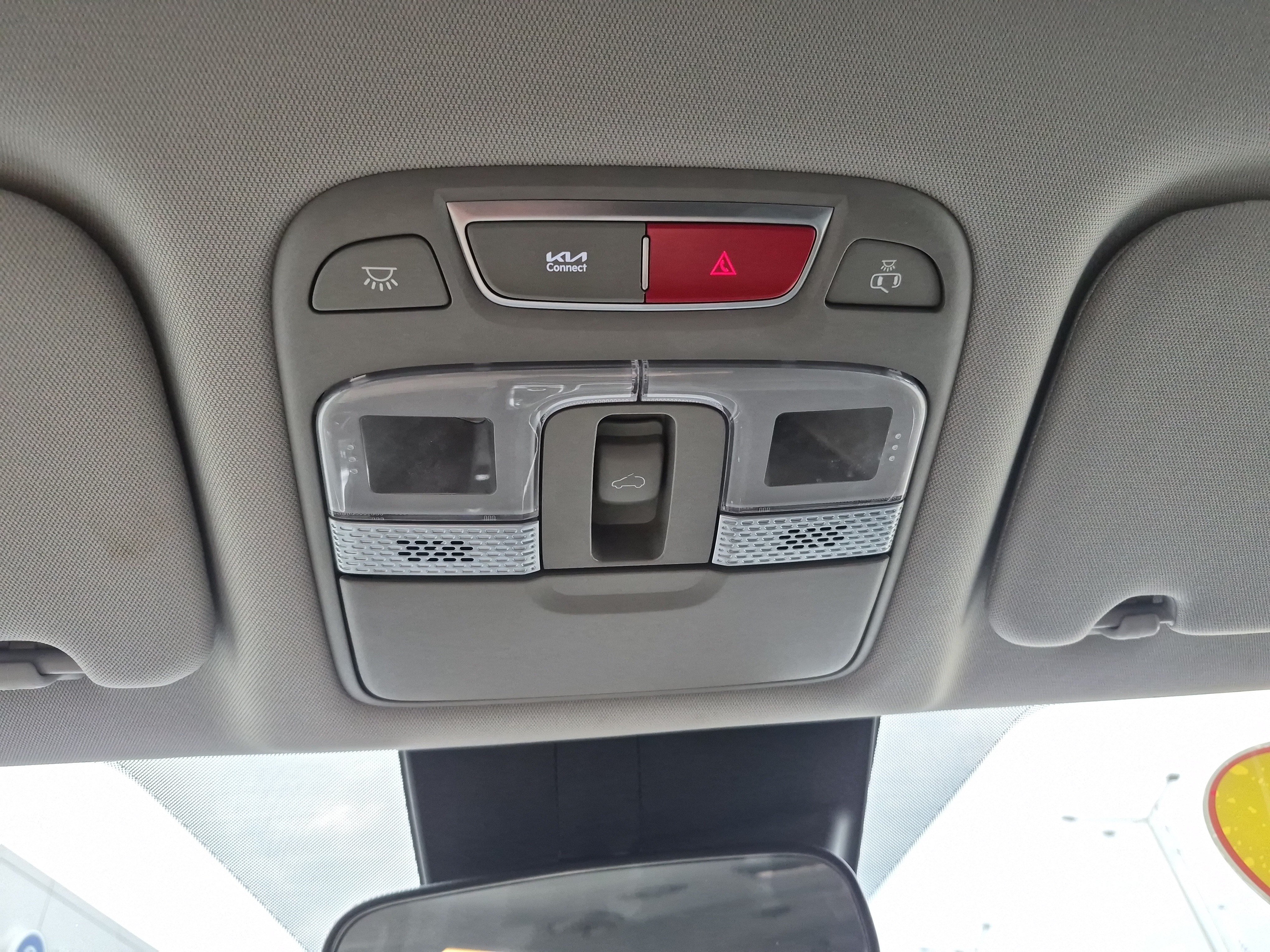 Used 2025 Kia Telluride S FWD image 39