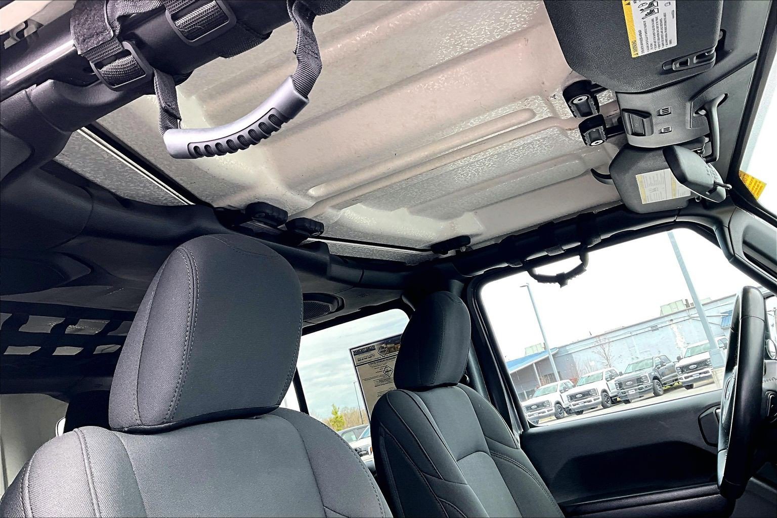 Used 2021 Jeep Wrangler Unlimited Sport AWD/4WD image 27