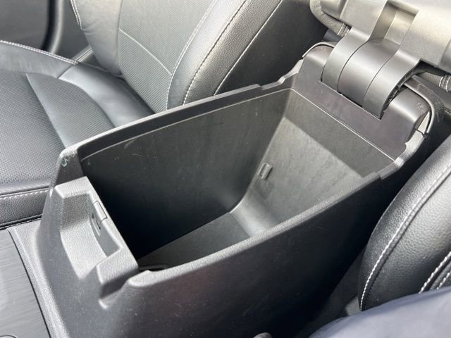 Certified 2020 Ford Escape Titanium image 18