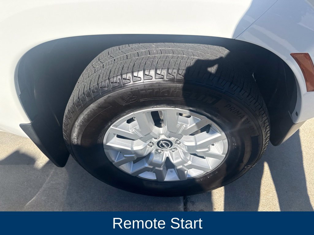 Used 2022 Nissan Frontier SV RWD image 8