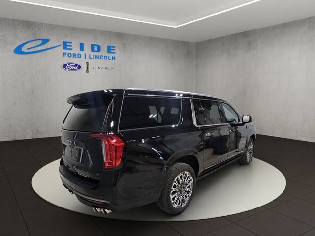 Used 2024 GMC Yukon XL Denali Ultimate AWD/4WD image 10