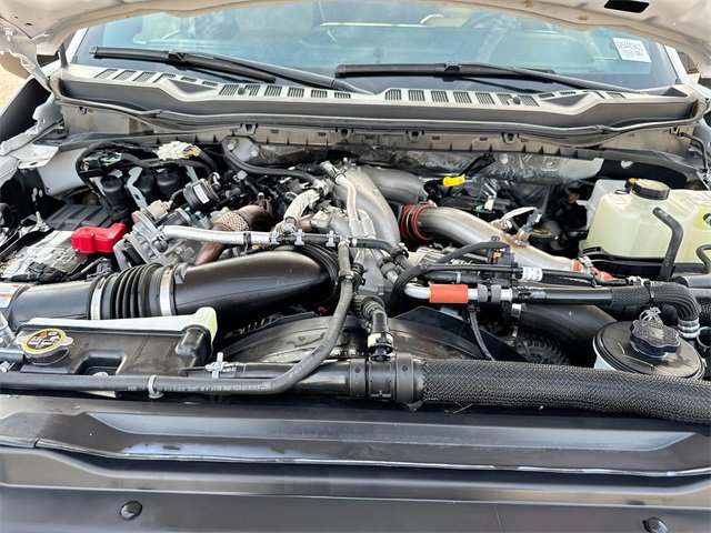 Certified 2024 Ford F350 Lariat w/ FX4 Off-Road Package image 22