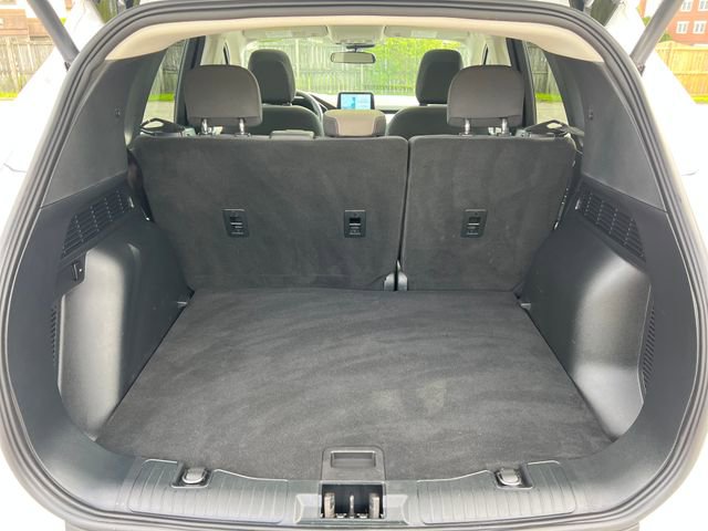 Certified 2022 Ford Escape SE w/ SE Sport Appearance Package AWD/4WD image 28