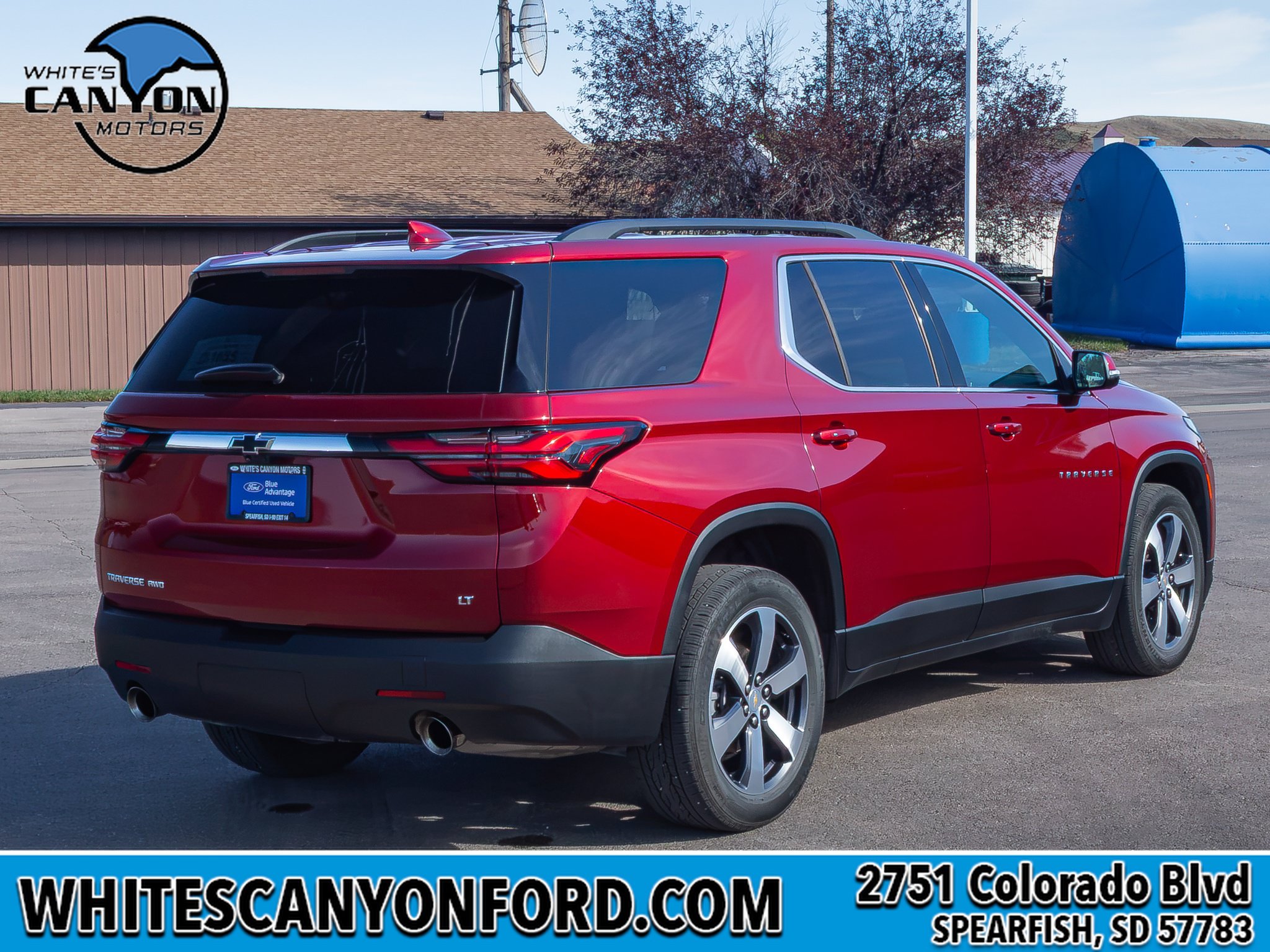 Used 2023 Chevrolet Traverse LT w/ LT Premium Package AWD/4WD image 16