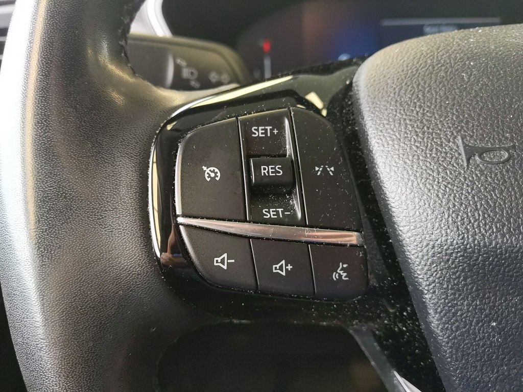 Certified 2024 Ford Escape Active AWD/4WD image 17