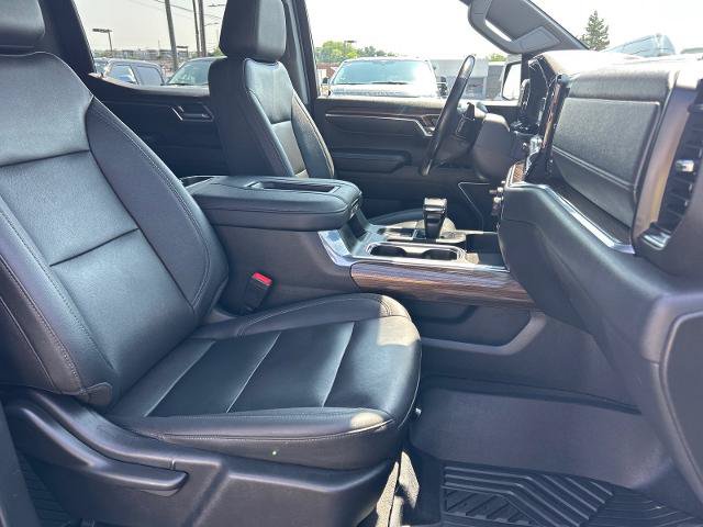Used 2022 Chevrolet Silverado 1500 LT Trail Boss w/ LT Trail Boss Premium Package AWD/4WD image 18
