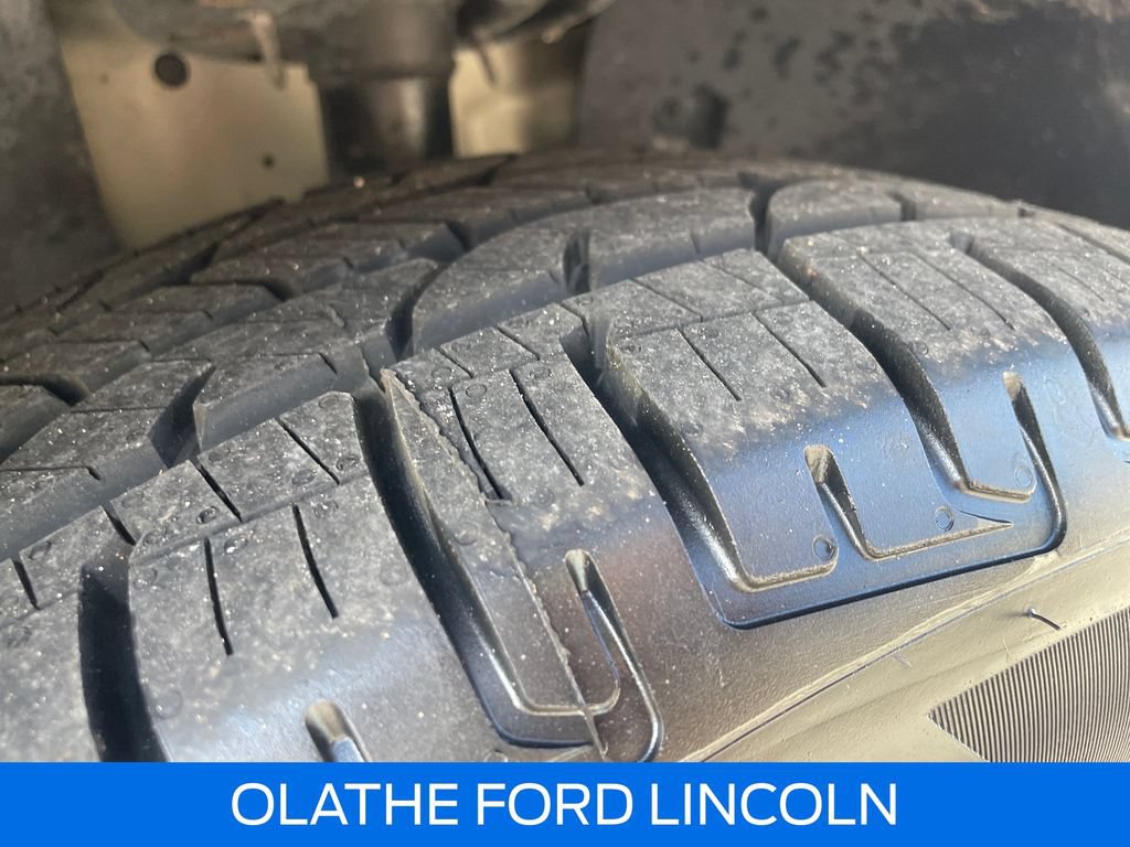 Certified 2018 Ford Explorer XLT AWD/4WD image 22