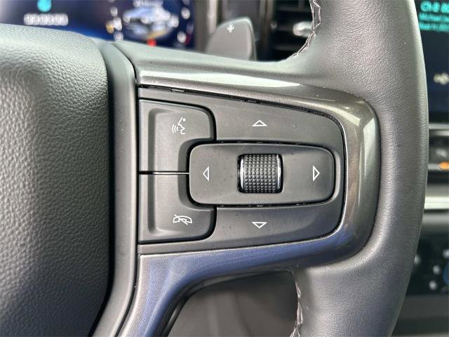 Used 2025 Chevrolet Silverado 1500 ZR2 w/ Technology Package image 33