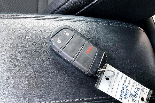 Used 2025 Jeep Compass Trailhawk AWD/4WD image 11
