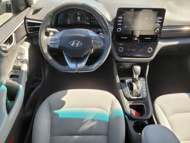 Used 2022 Hyundai Ioniq SE FWD image 12