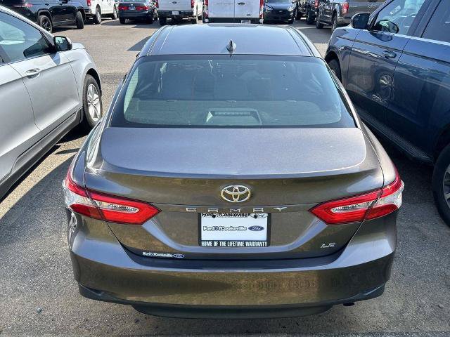 Used 2020 Toyota Camry LE FWD image 4