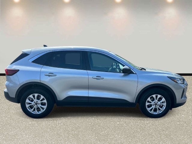 Certified 2023 Ford Escape Active AWD/4WD image 4