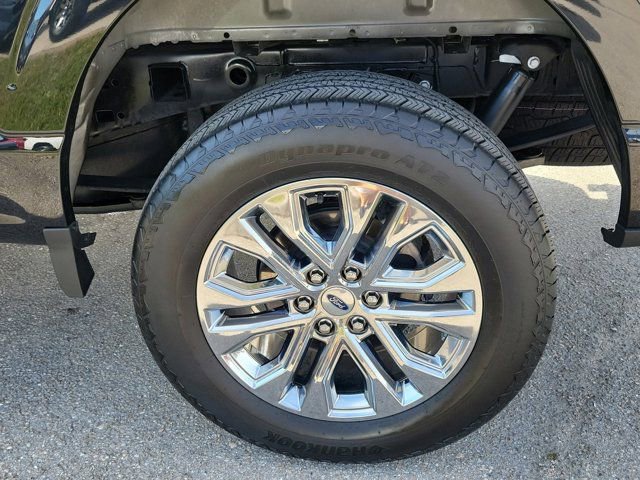 Certified 2024 Ford F150 Lariat w/ FX4 Off-Road Package image 10