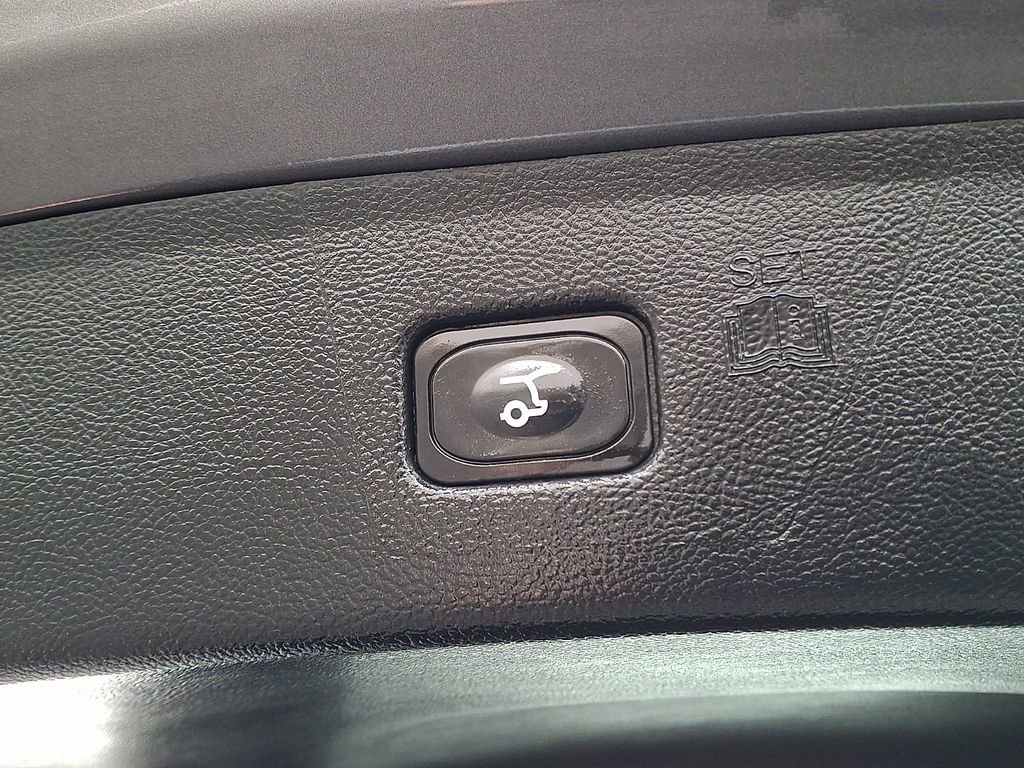 Certified 2022 Ford Edge SEL w/ Sport Appearance Package image 30