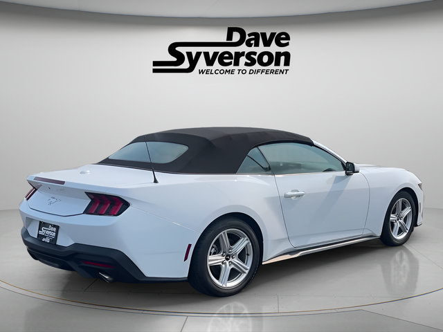Certified 2026 Ford Mustang Premium RWD image 5