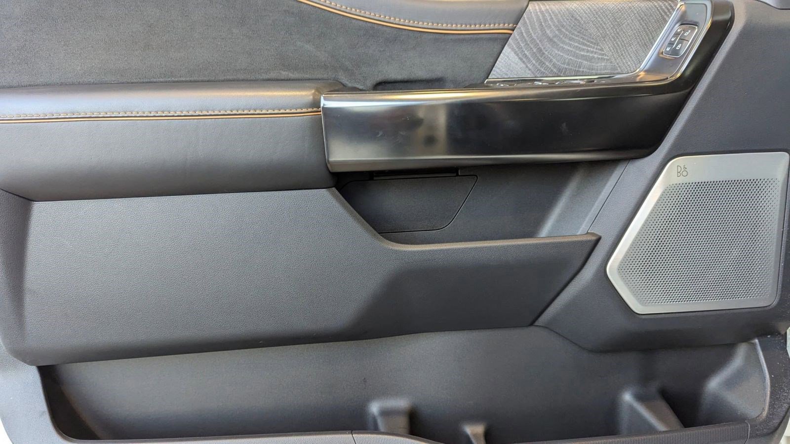 Certified 2023 Ford F150 Platinum w/ Equipment Group 701A High image 23