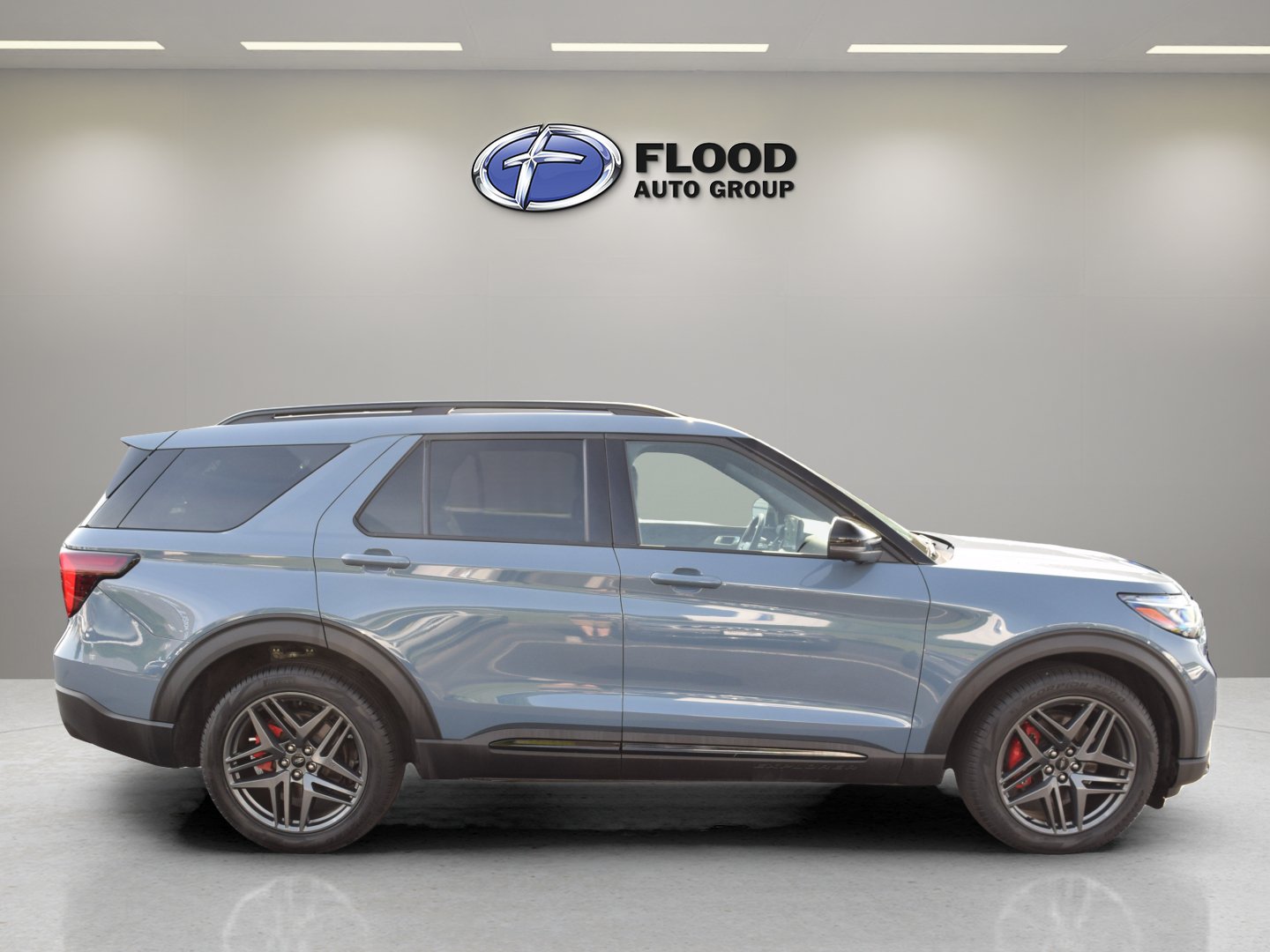 Certified 2025 Ford Explorer ST w/ Sun And Sound Package AWD/4WD image 3