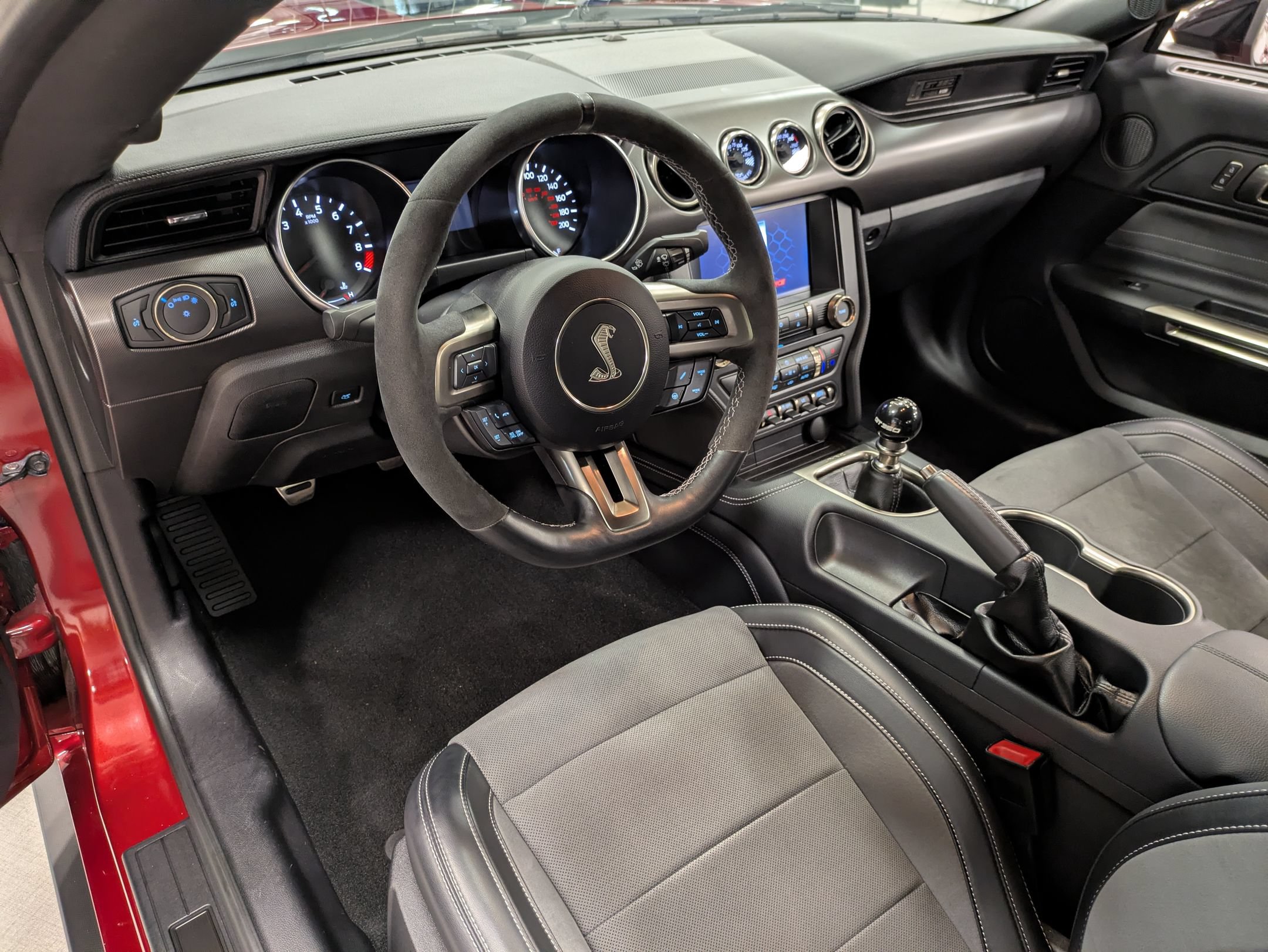 Certified 2019 Ford Mustang Shelby GT350 w/ Technology Package RWD image 13
