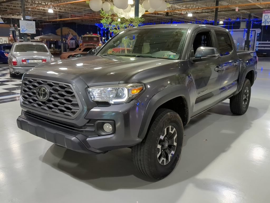 Used 2021 Toyota Tacoma TRD Off-Road AWD/4WD image 1