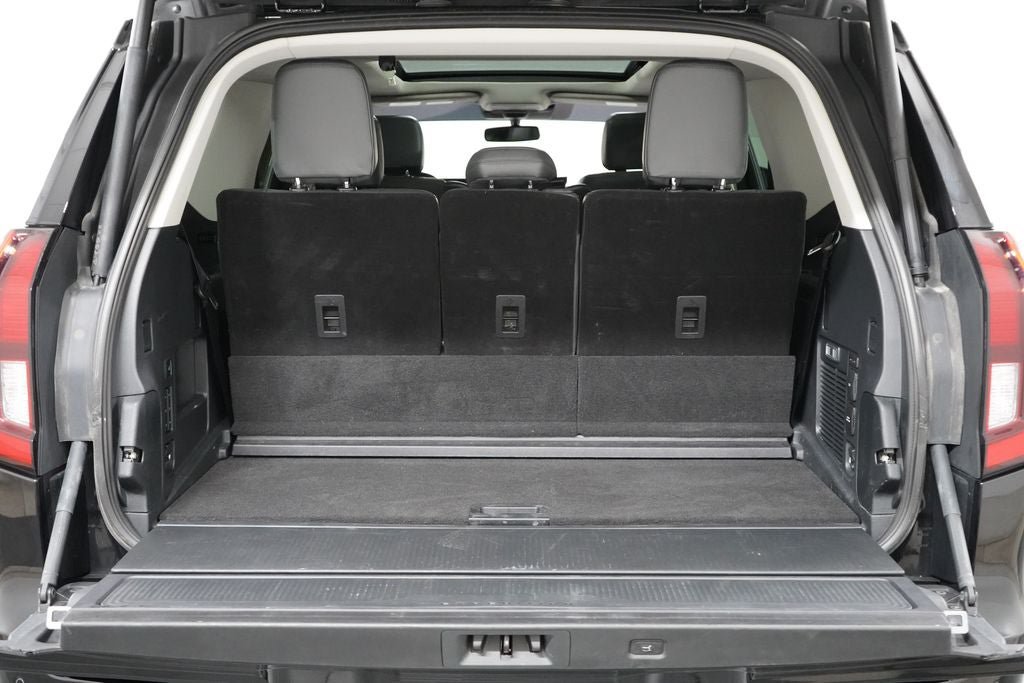 Certified 2025 Ford Expedition Active AWD/4WD image 34