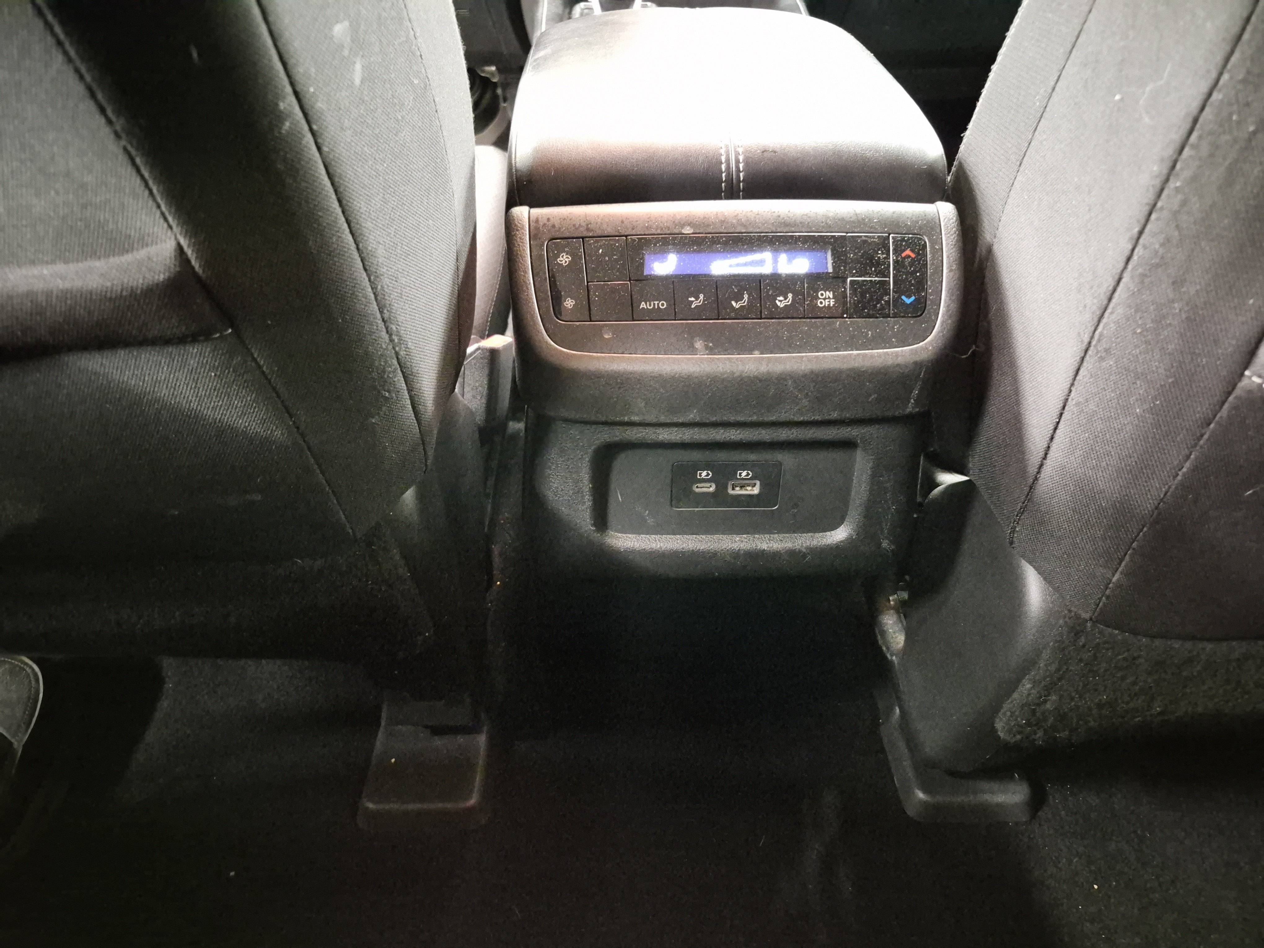 Used 2022 Nissan Pathfinder S FWD image 18