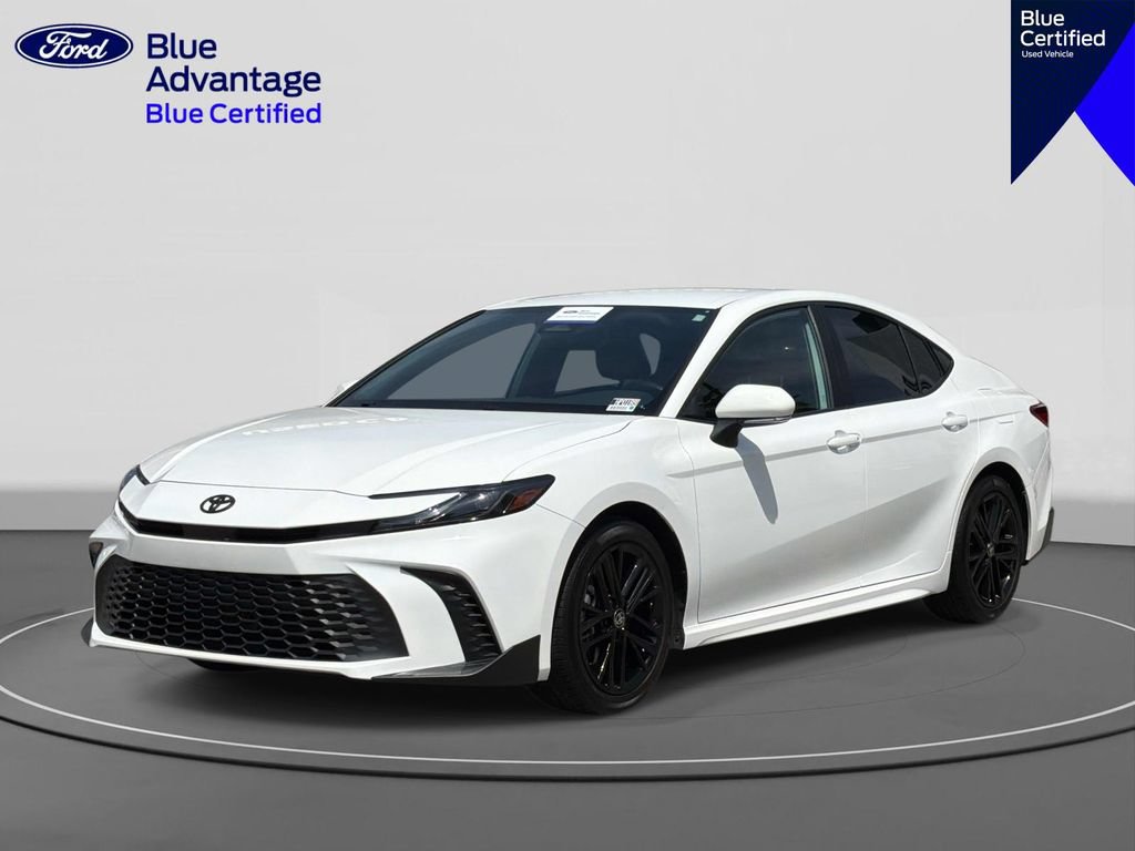 Used 2025 Toyota Camry SE