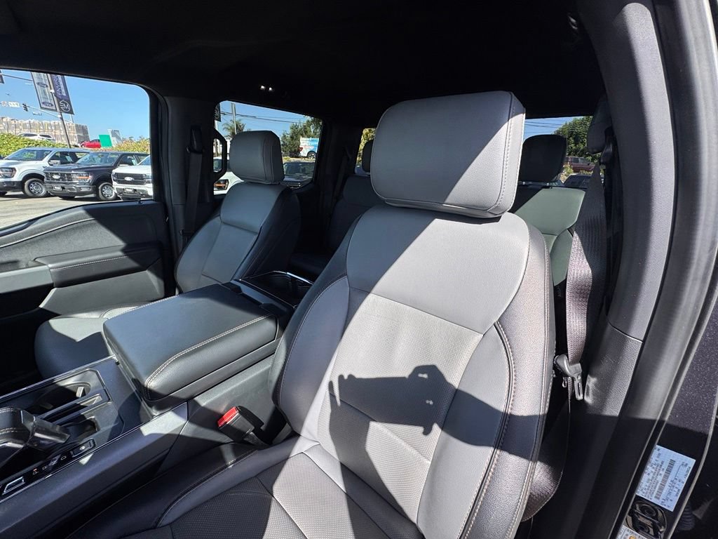 Certified 2022 Ford F150 Lightning Lariat w/ Tow Technology Package AWD/4WD image 19