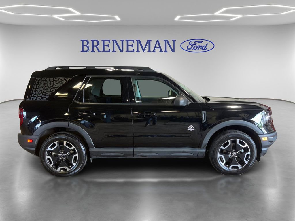 Certified 2022 Ford Bronco Sport Outer Banks w/ Tech Package AWD/4WD image 4