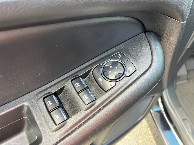Certified 2024 Ford Edge SEL w/ Convenience Package AWD/4WD image 12
