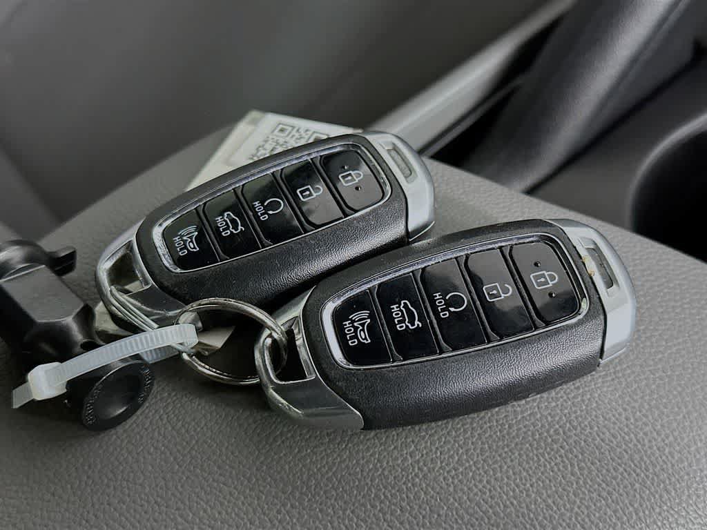 Used 2022 Hyundai Elantra SEL FWD image 20