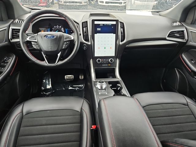 Certified 2024 Ford Edge ST-Line AWD/4WD image 10