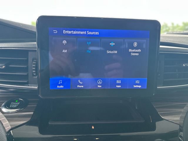 Certified 2021 Ford Explorer Limited w/ Hybrid Equipment Group 310A AWD/4WD image 17