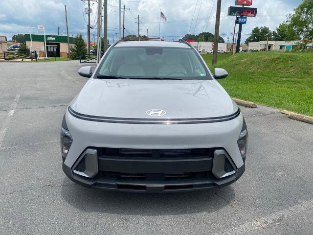 Used 2025 Hyundai Kona SEL FWD video 2