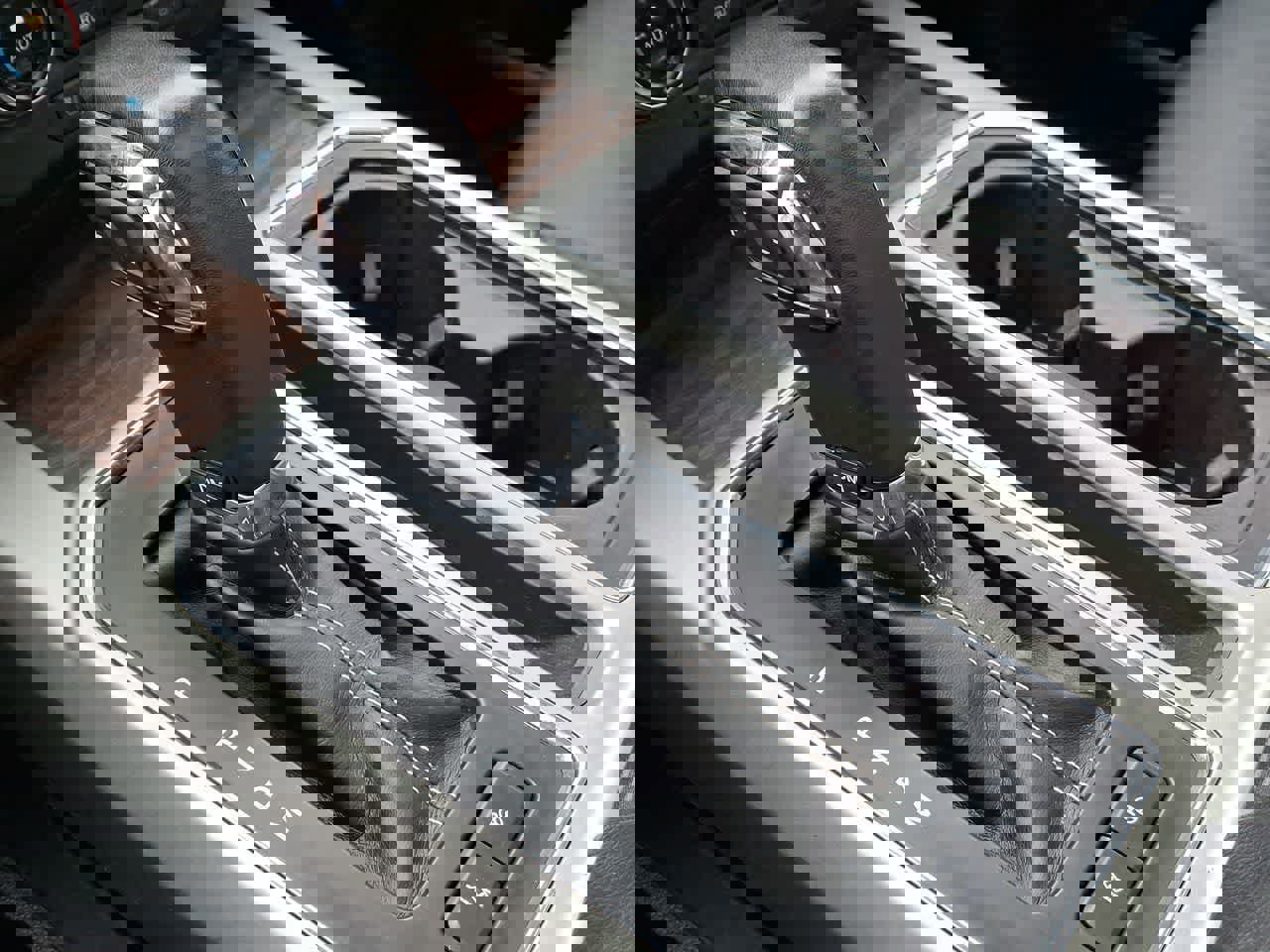 Certified 2019 Ford F150 Lariat w/ Equipment Group 502A Luxury image 18