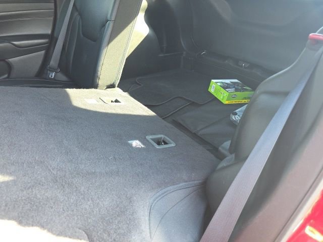 Used 2023 Jeep Compass Limited image 17