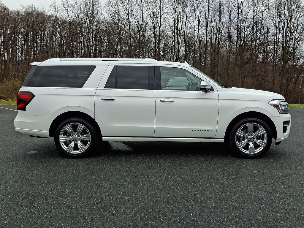 Certified 2023 Ford Expedition Max Platinum image 7