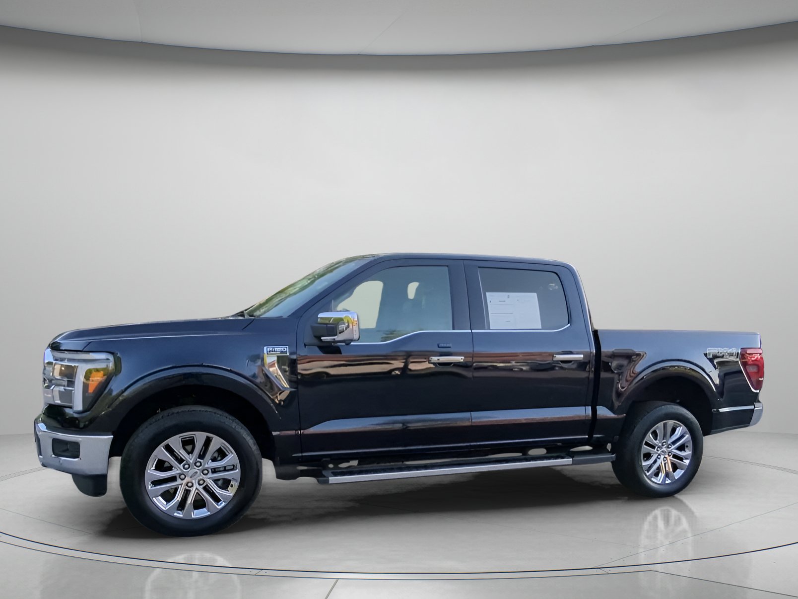 Certified 2025 Ford F150 Lariat w/ Equipment Group 501A Mid AWD/4WD image 15