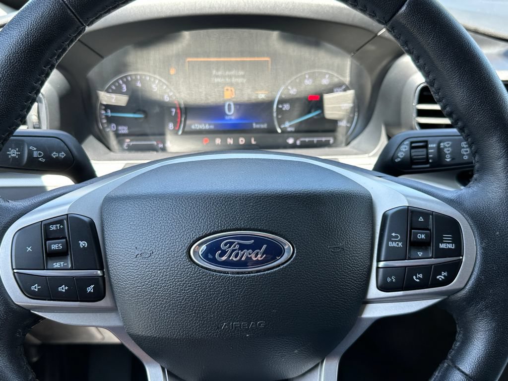 Certified 2023 Ford Explorer XLT w/ Equipment Group 202A RWD image 24