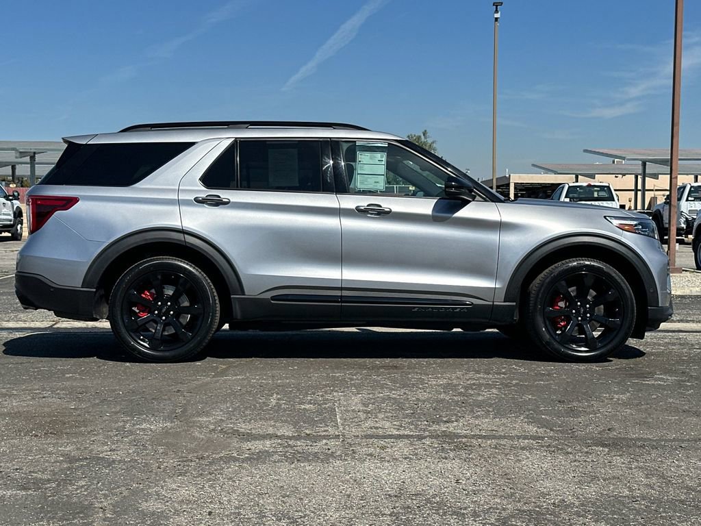 Certified 2020 Ford Explorer ST w/ ST Street Pack image 6