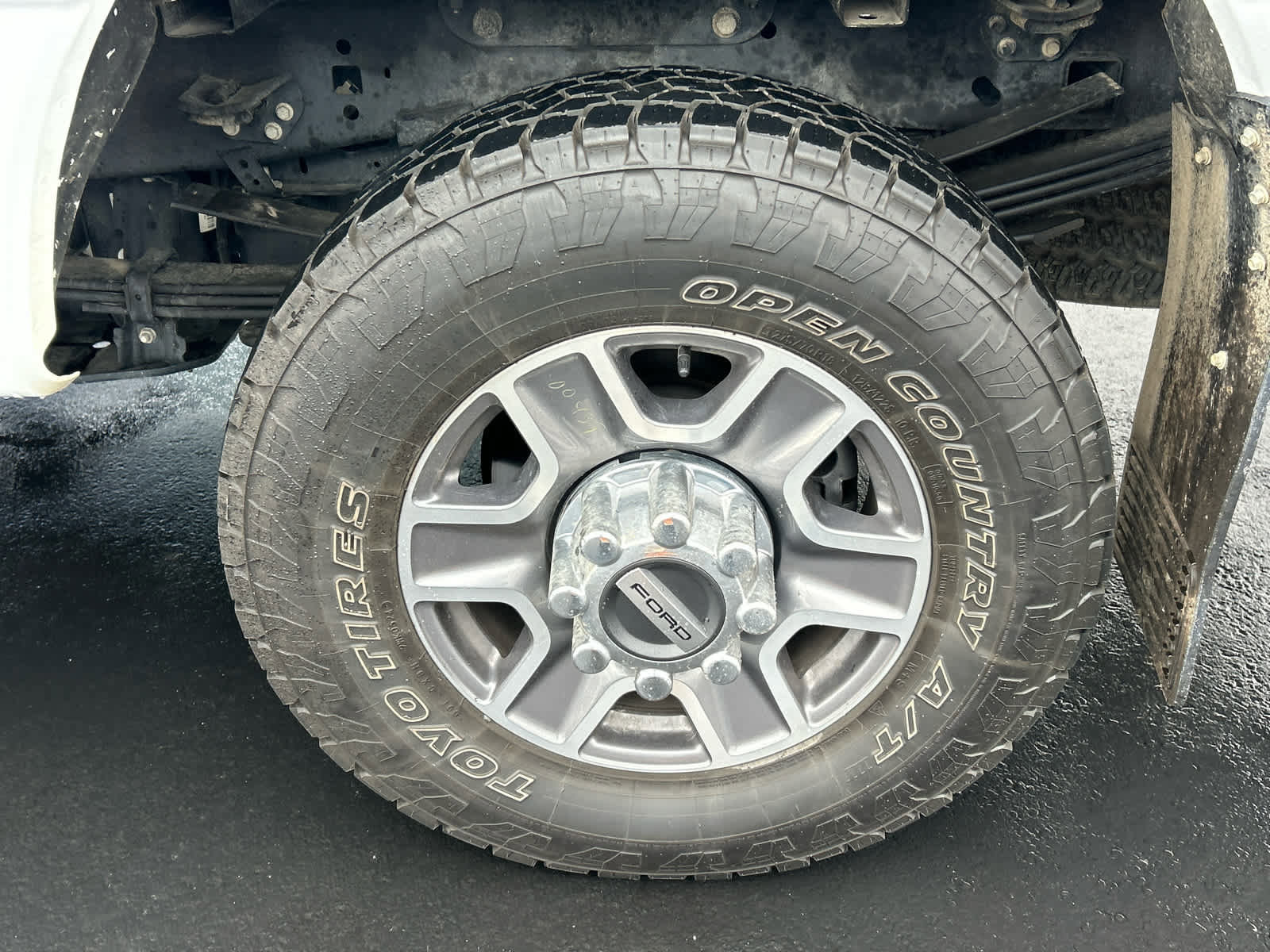 Certified 2024 Ford F350 Lariat image 16