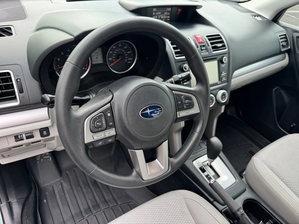 Used 2017 Subaru Forester 2.5i w/ Alloy Wheel Package AWD/4WD image 28