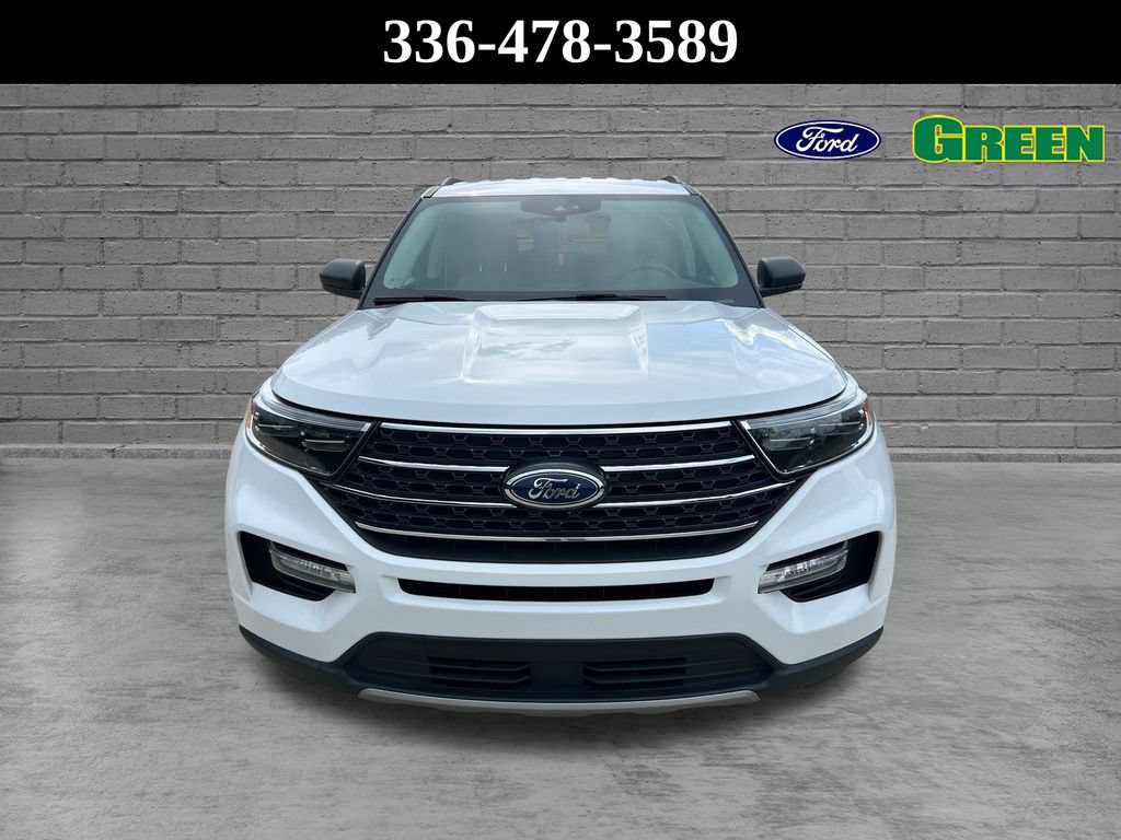 Certified 2023 Ford Explorer XLT w/ Equipment Group 202A AWD/4WD image 9