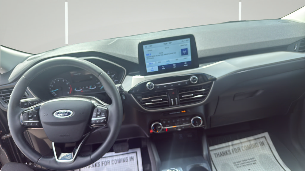 Certified 2022 Ford Escape SE w/ SE Sport Appearance Package AWD/4WD image 16