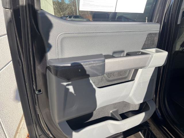 Certified 2021 Ford F150 XLT w/ Equipment Group 302A High image 12