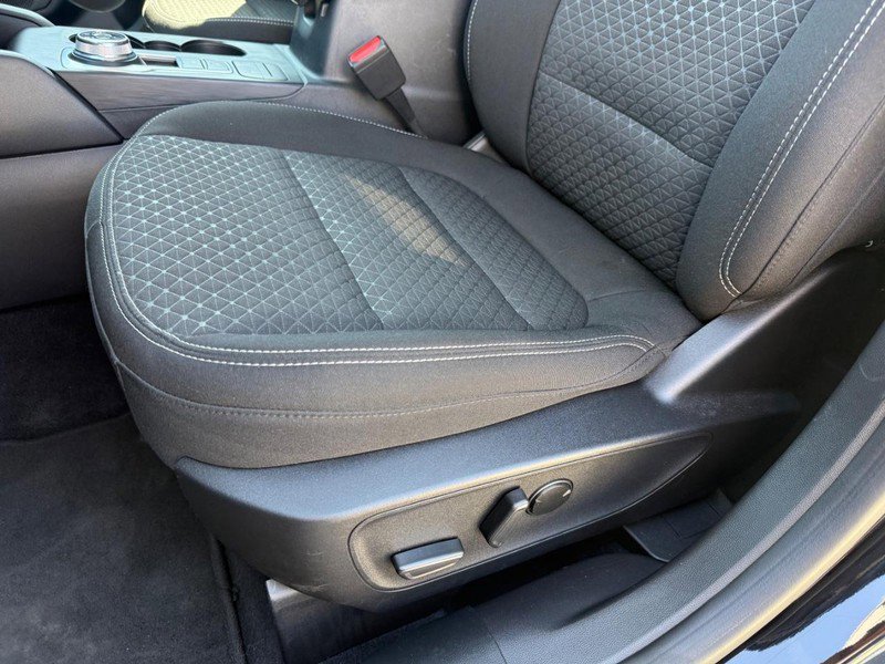 Certified 2023 Ford Escape Active AWD/4WD image 28