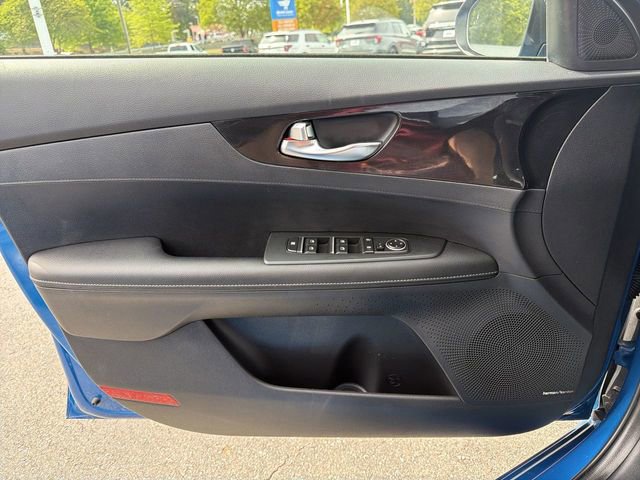 Used 2023 Kia Forte GT-Line w/ GT-Line Premium Package image 22