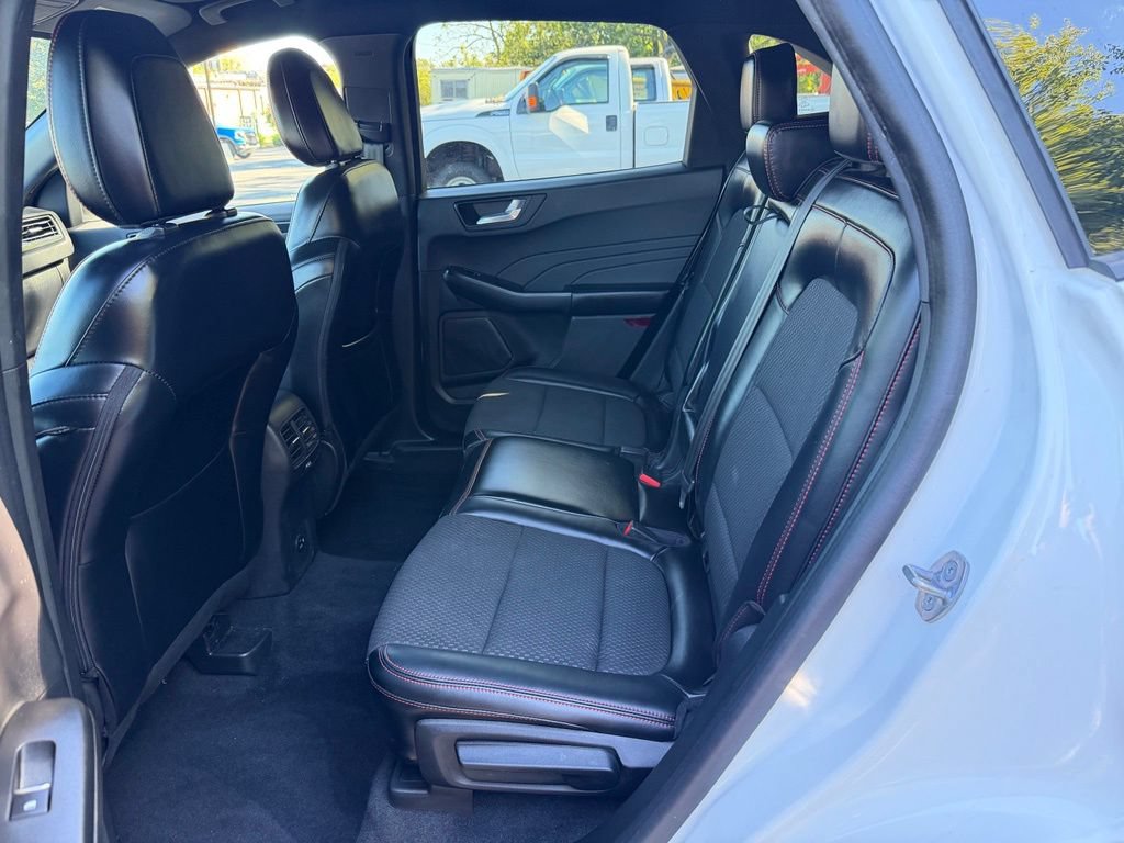 Certified 2023 Ford Escape ST-Line w/ Tech Pack #1 AWD/4WD image 20