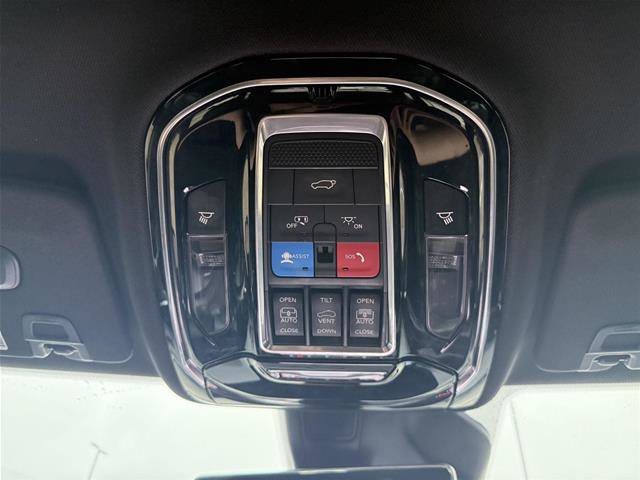Used 2021 Jeep Grand Cherokee L Overland w/ Advanced Protech Group III AWD/4WD image 22