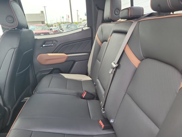 Used 2024 GMC Canyon AT4 w/ AT4 Premium Package AWD/4WD image 24