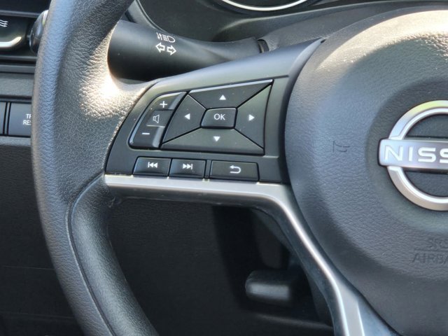 Used 2025 Nissan Altima 2.5 SV AWD/4WD image 14